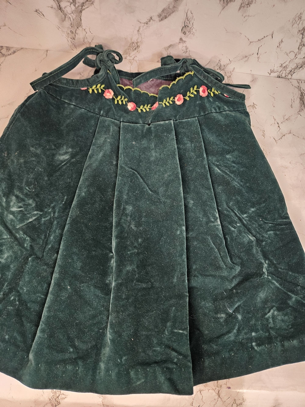 Vintage 2T Girls Green Velvet Dress with Floral Trim
